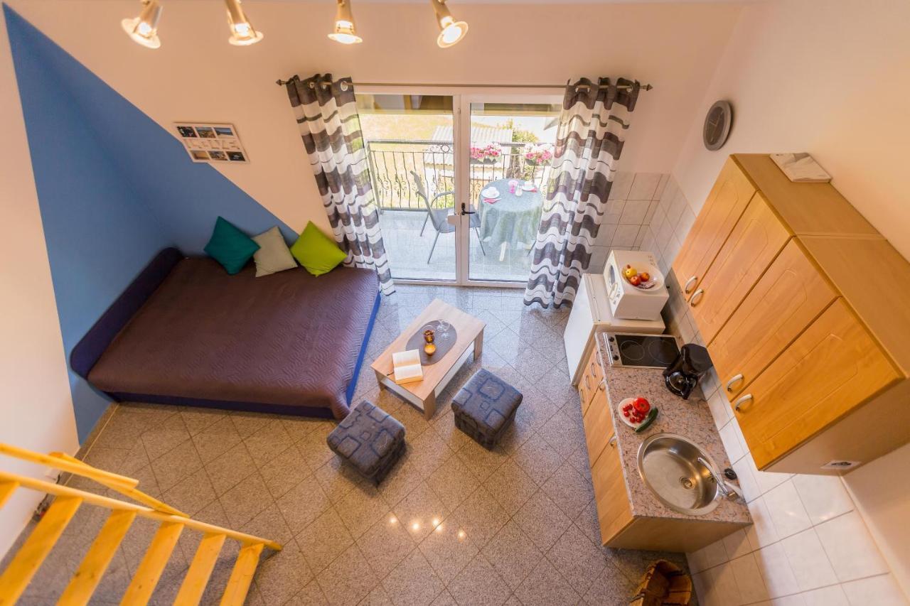 Apartment Mery プーラ エクステリア 写真